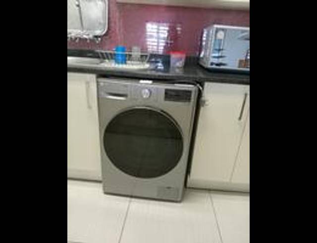 2 BEDROOM TOWNHOUSE FOR SALE IN PEACEHAVEN